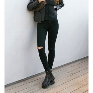 BDG Twig Ripped High-Waisted Skinny Jean, Size 27